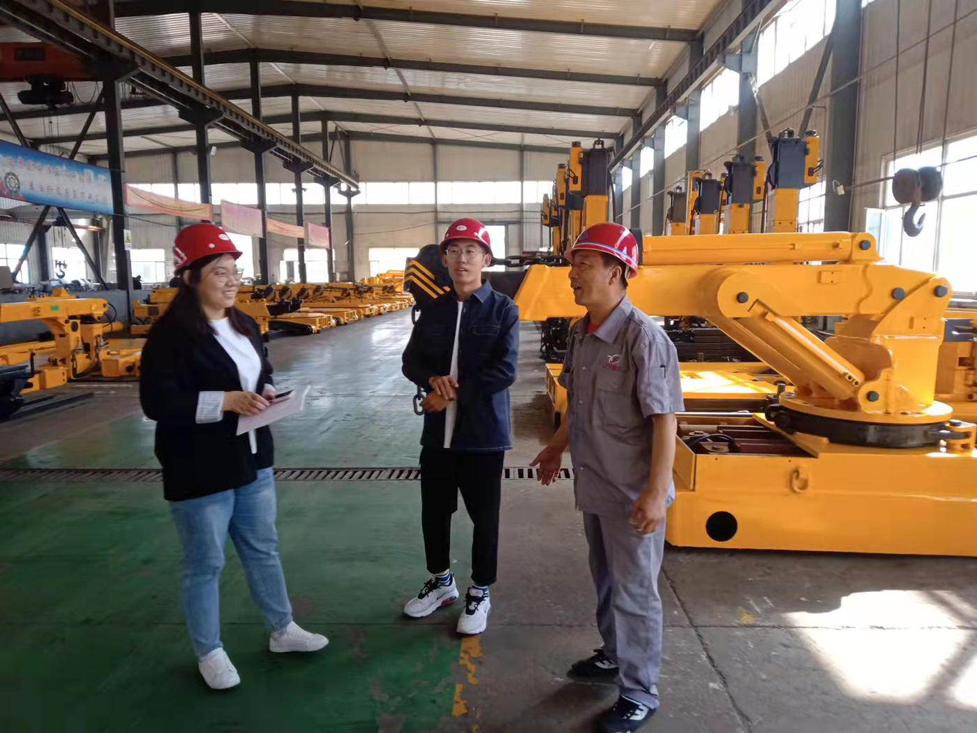 調兵山市總工會領導來公司檢查安全隱患排查治理 方面工作